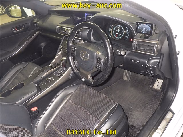 LEXUS IS300