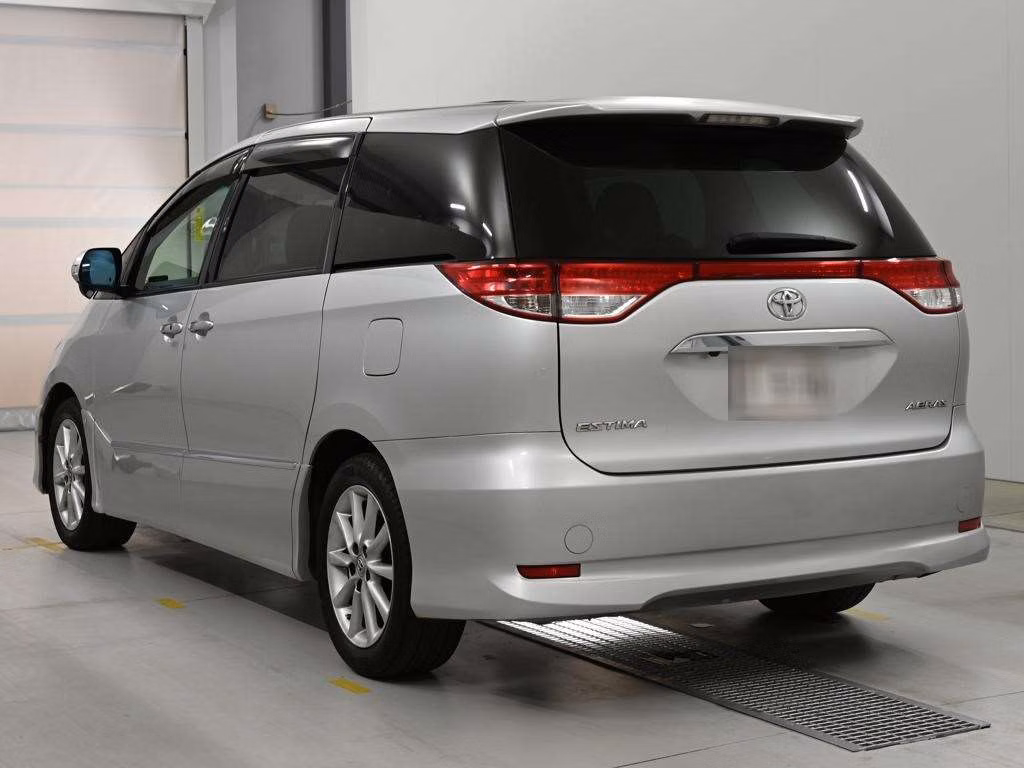 TOYOTA ESTIMA