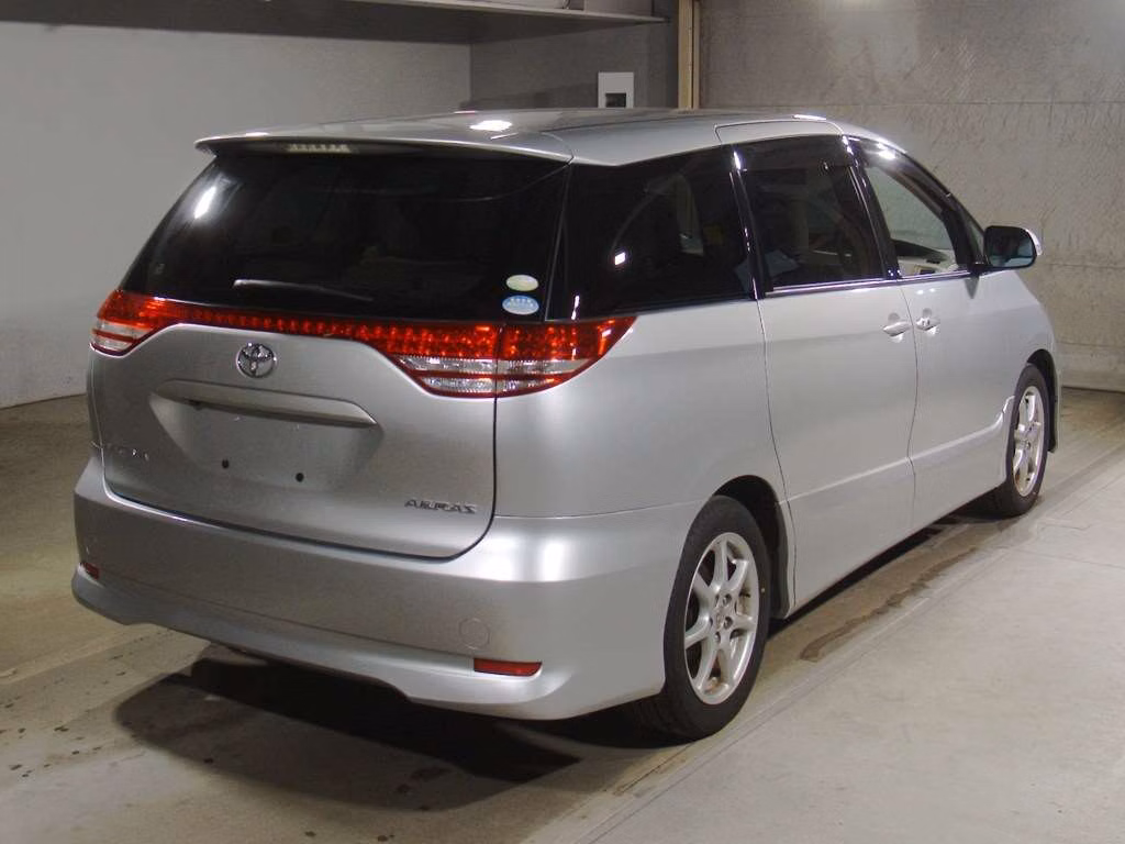 TOYOTA ESTIMA