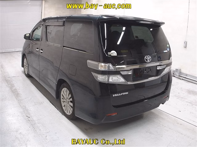 TOYOTA VELLFIRE