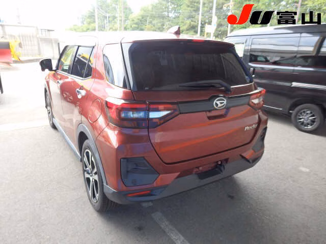 DAIHATSU ROCKY
