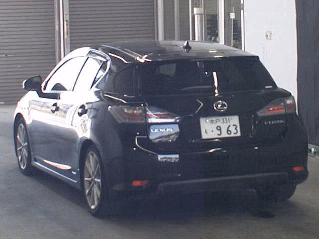 LEXUS CT200H