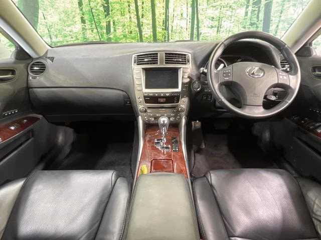 LEXUS IS350