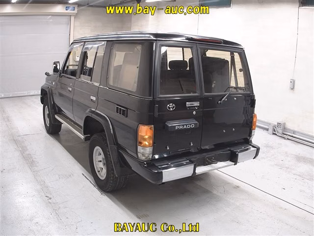 TOYOTA LAND CRUISER PRADO