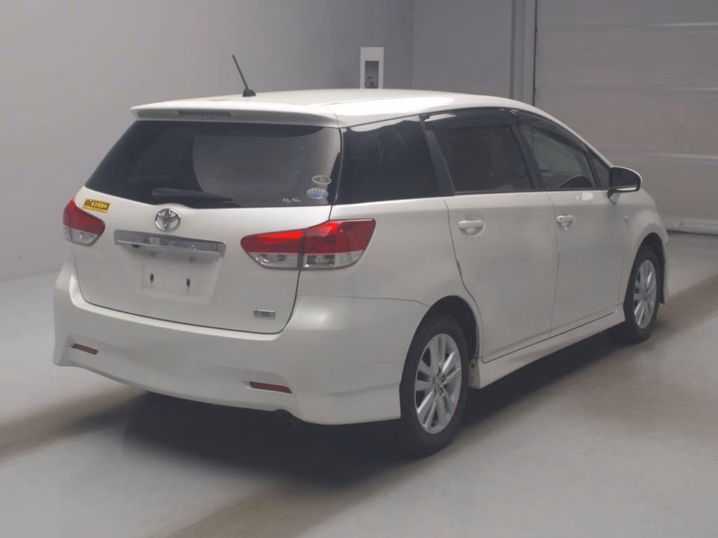 TOYOTA WISH