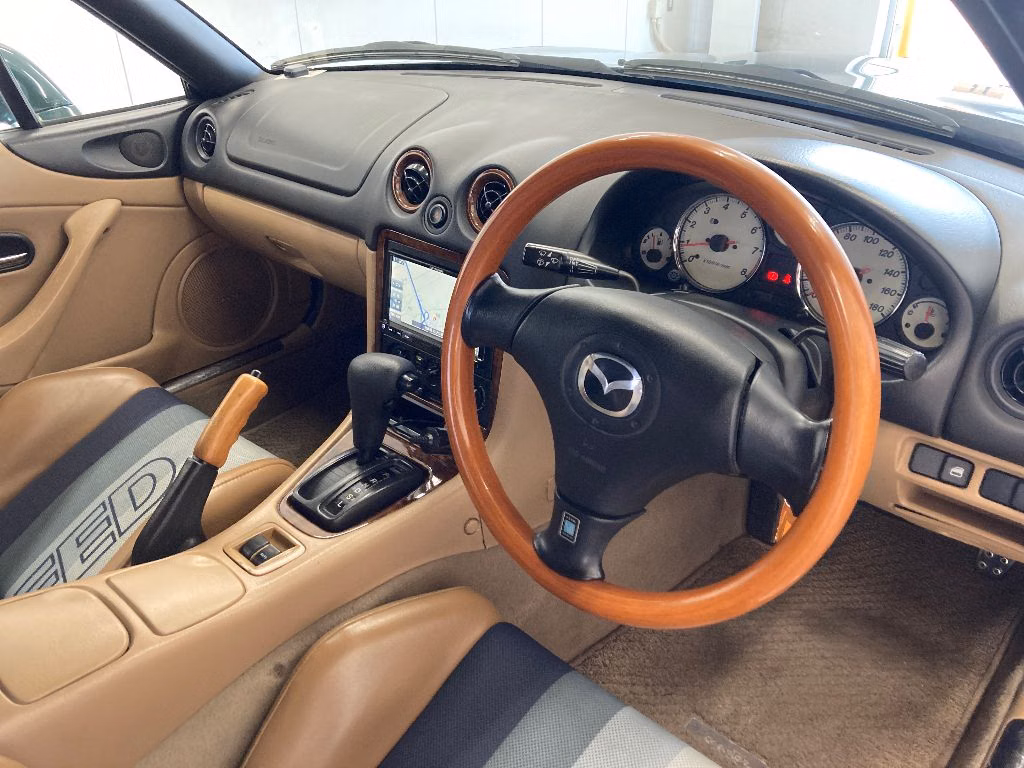 MAZDA ROADSTER