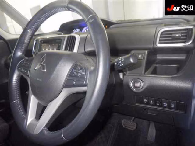 MITSUBISHI DELICA D:2
