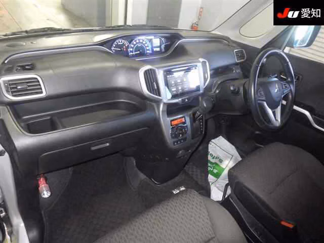 MITSUBISHI DELICA D:2