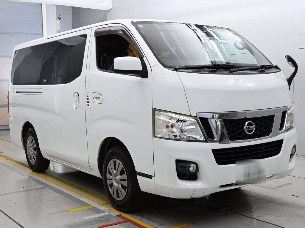 NISSAN NV350 CARAVAN