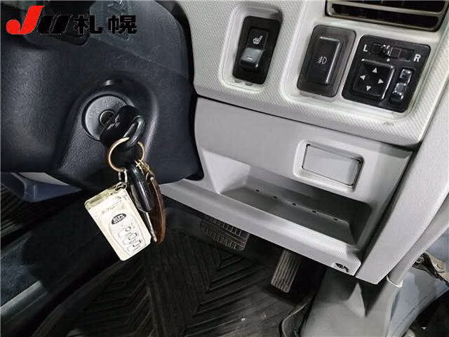 MITSUBISHI EK ACTIVE