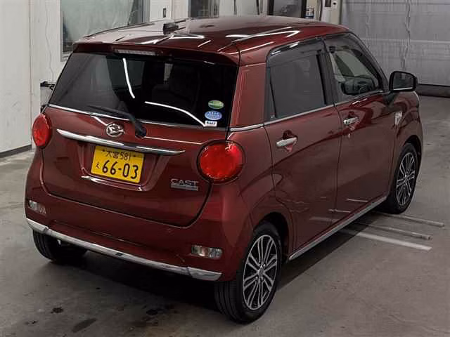DAIHATSU CAST