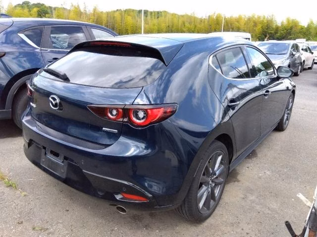 MAZDA MAZDA3