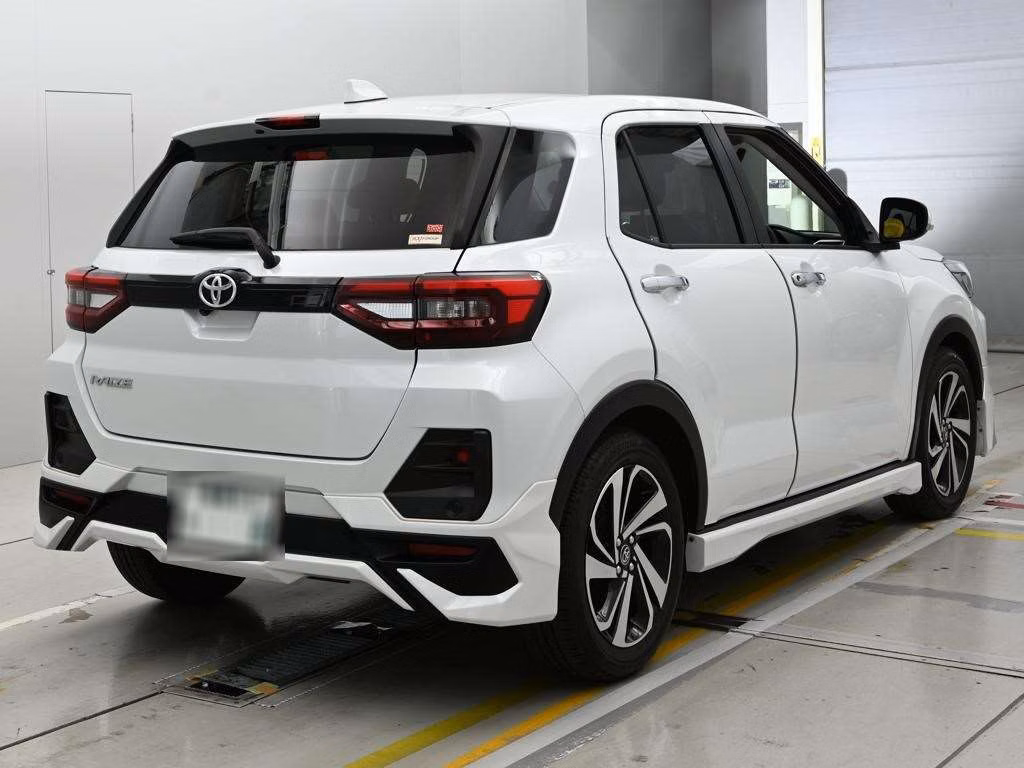 TOYOTA RAIZE