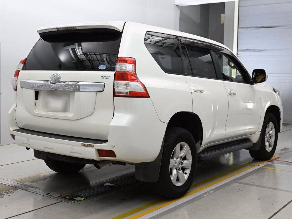 TOYOTA LAND CRUISER PRADO