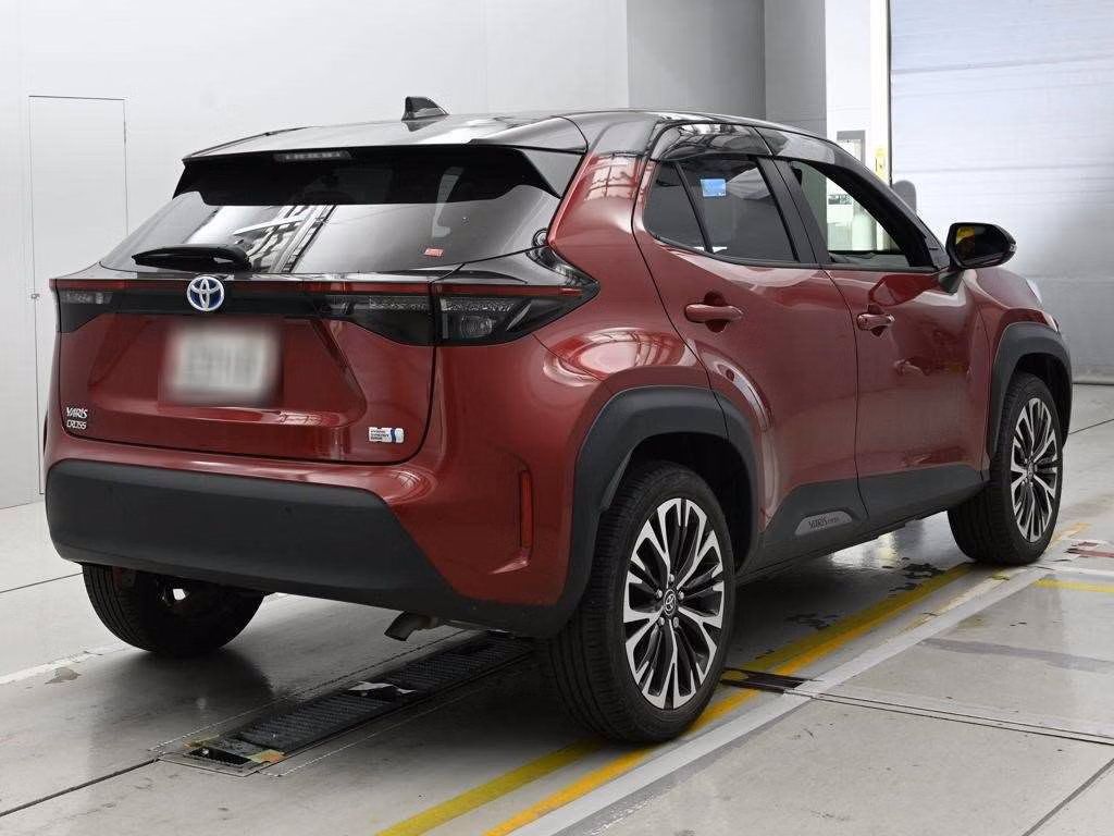 TOYOTA YARIS CROSS