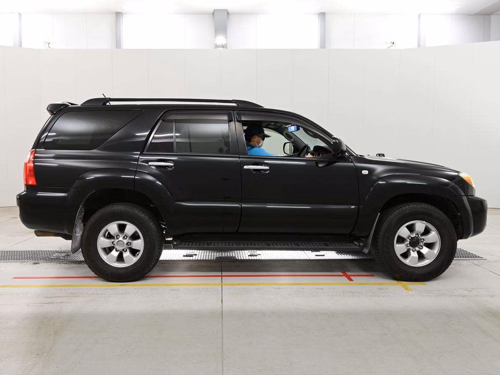 TOYOTA HILUX SURF