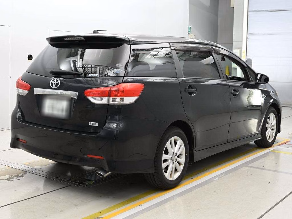TOYOTA WISH