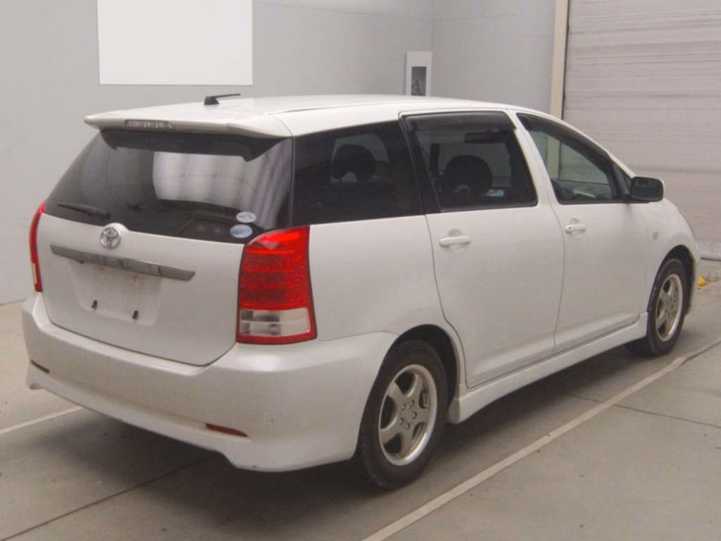 TOYOTA WISH