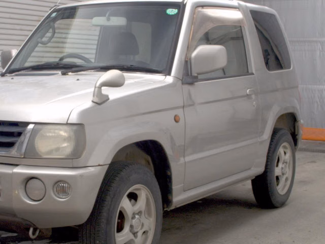 MITSUBISHI PAJERO MINI