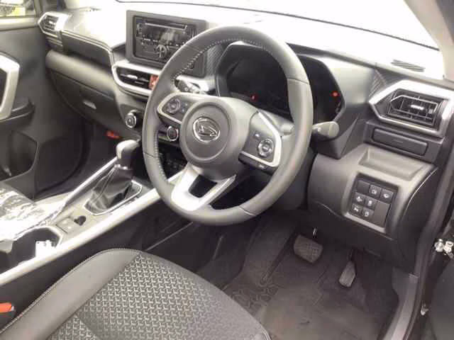 DAIHATSU ROCKY