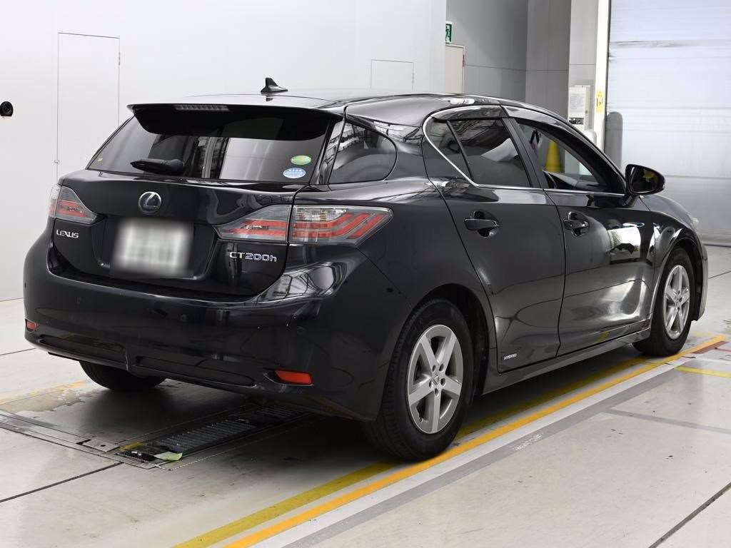LEXUS CT200H