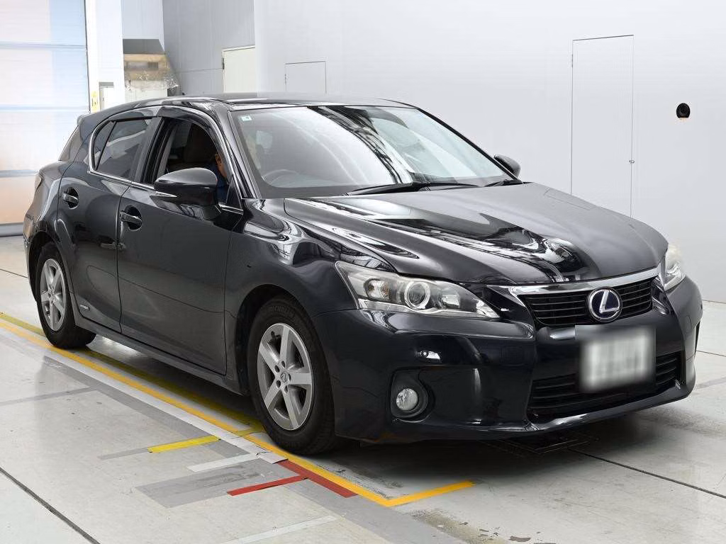 LEXUS CT200H