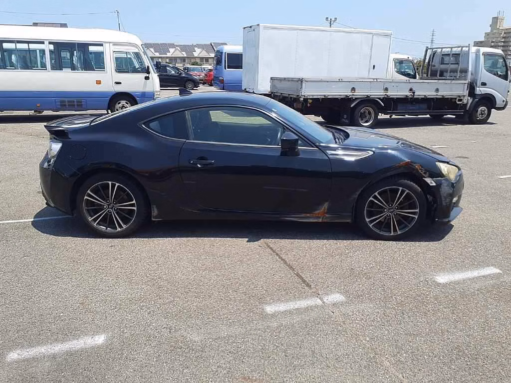 SUBARU BRZ