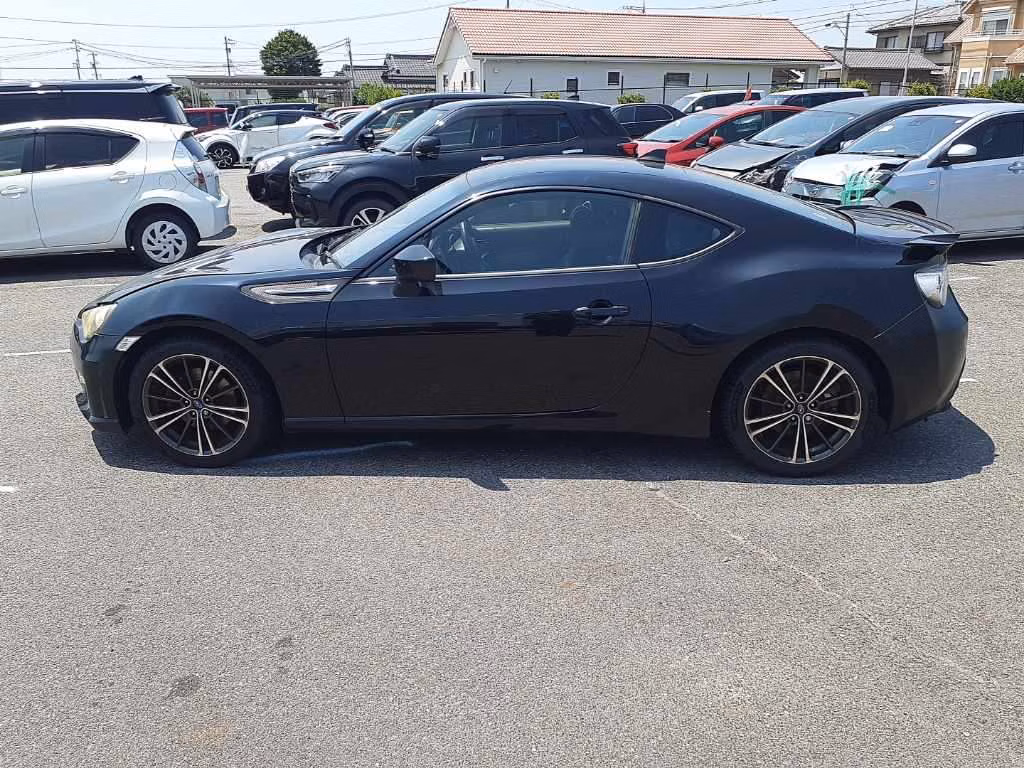 SUBARU BRZ