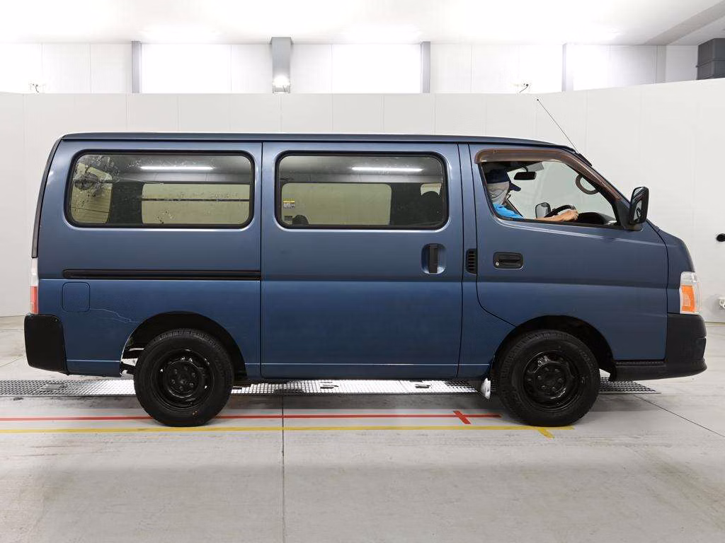 NISSAN CARAVAN