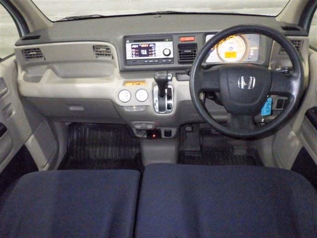 HONDA LIFE