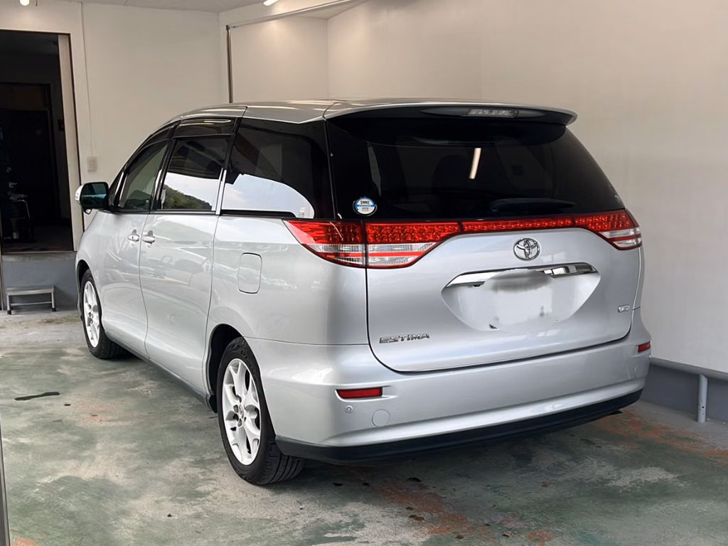 TOYOTA ESTIMA