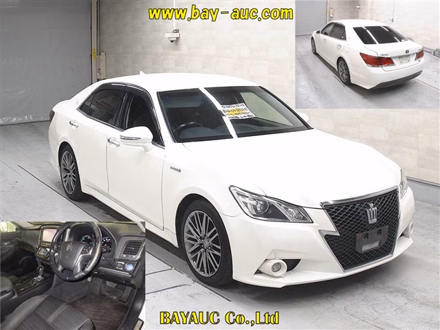 TOYOTA CROWN