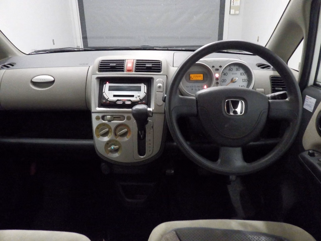 HONDA LIFE
