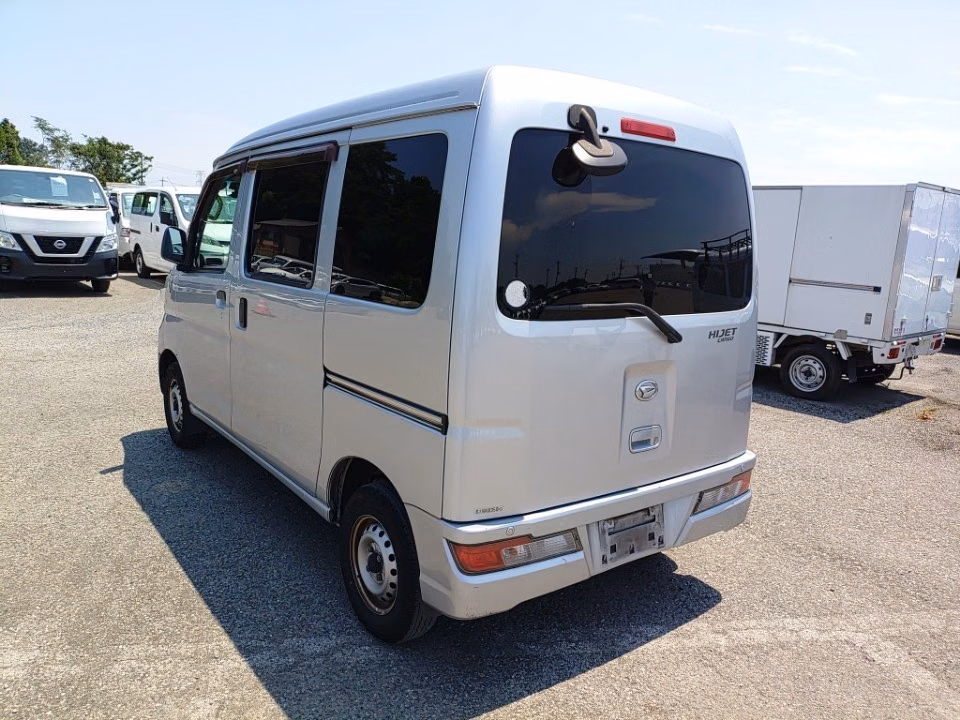 DAIHATSU HIJET