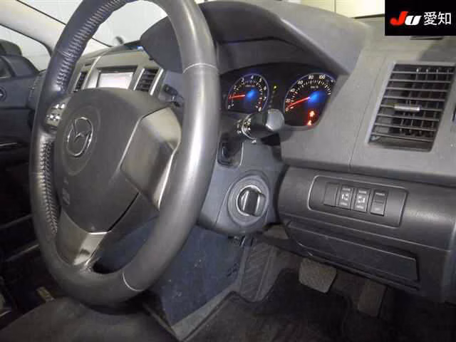MAZDA MPV