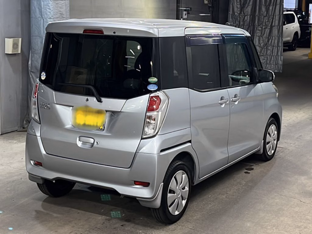 MITSUBISHI EK SPACE