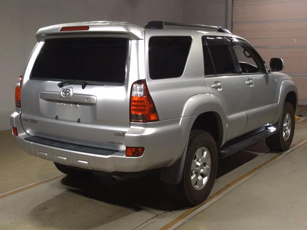 TOYOTA HILUX SURF