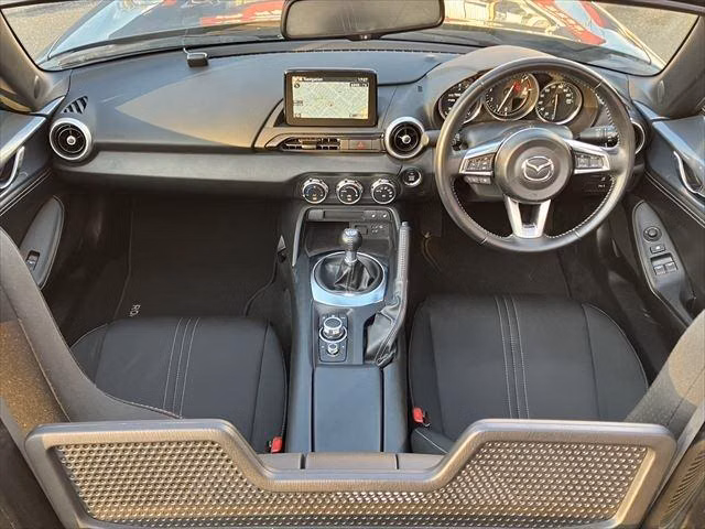 MAZDA MX-5