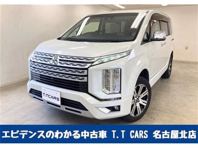 MITSUBISHI DELICA D:5