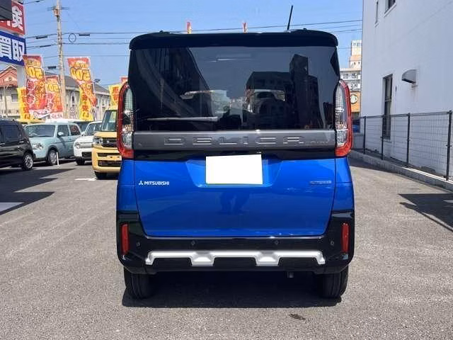 MITSUBISHI DELICA MINI