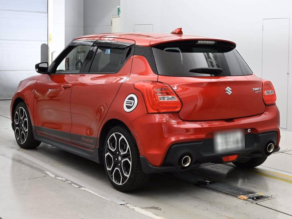 SUZUKI SWIFT