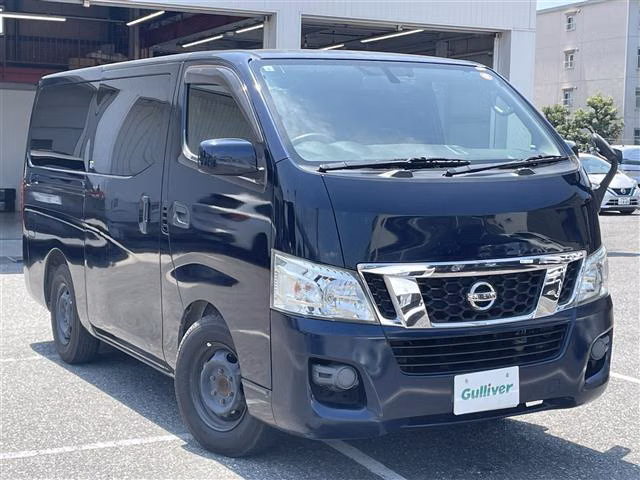 NISSAN NV350 CARAVAN