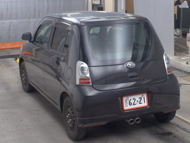 DAIHATSU ESSE