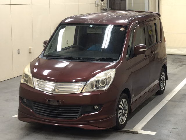 MITSUBISHI DELICA D:2