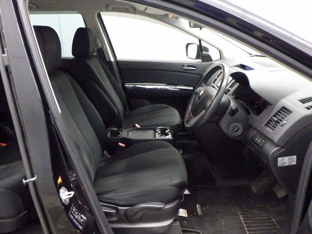 MAZDA MPV