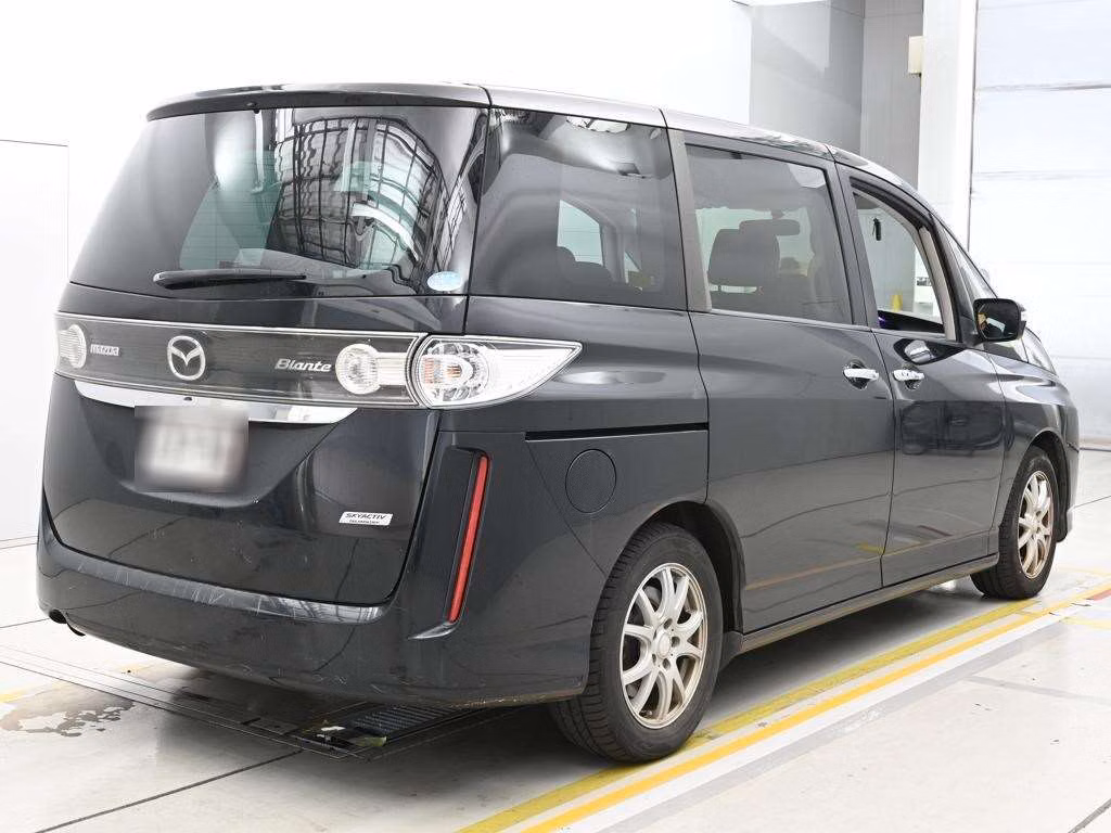 MAZDA BIANTE