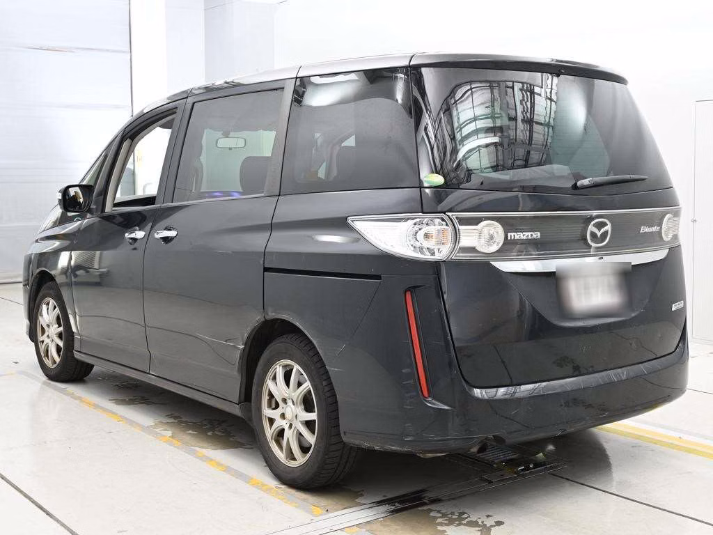 MAZDA BIANTE