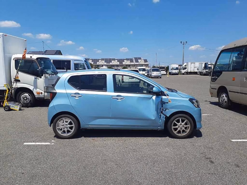 TOYOTA PIXIS EPOCH