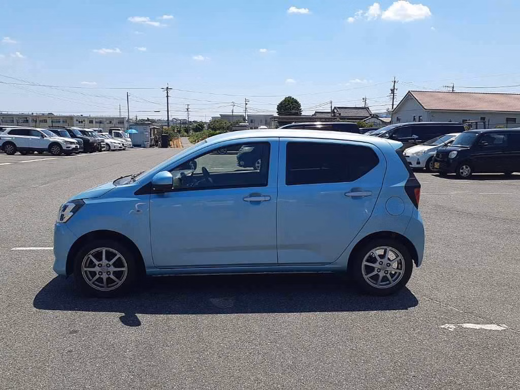 TOYOTA PIXIS EPOCH