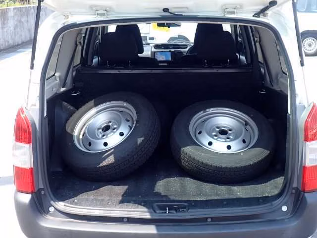 MAZDA FAMILIA